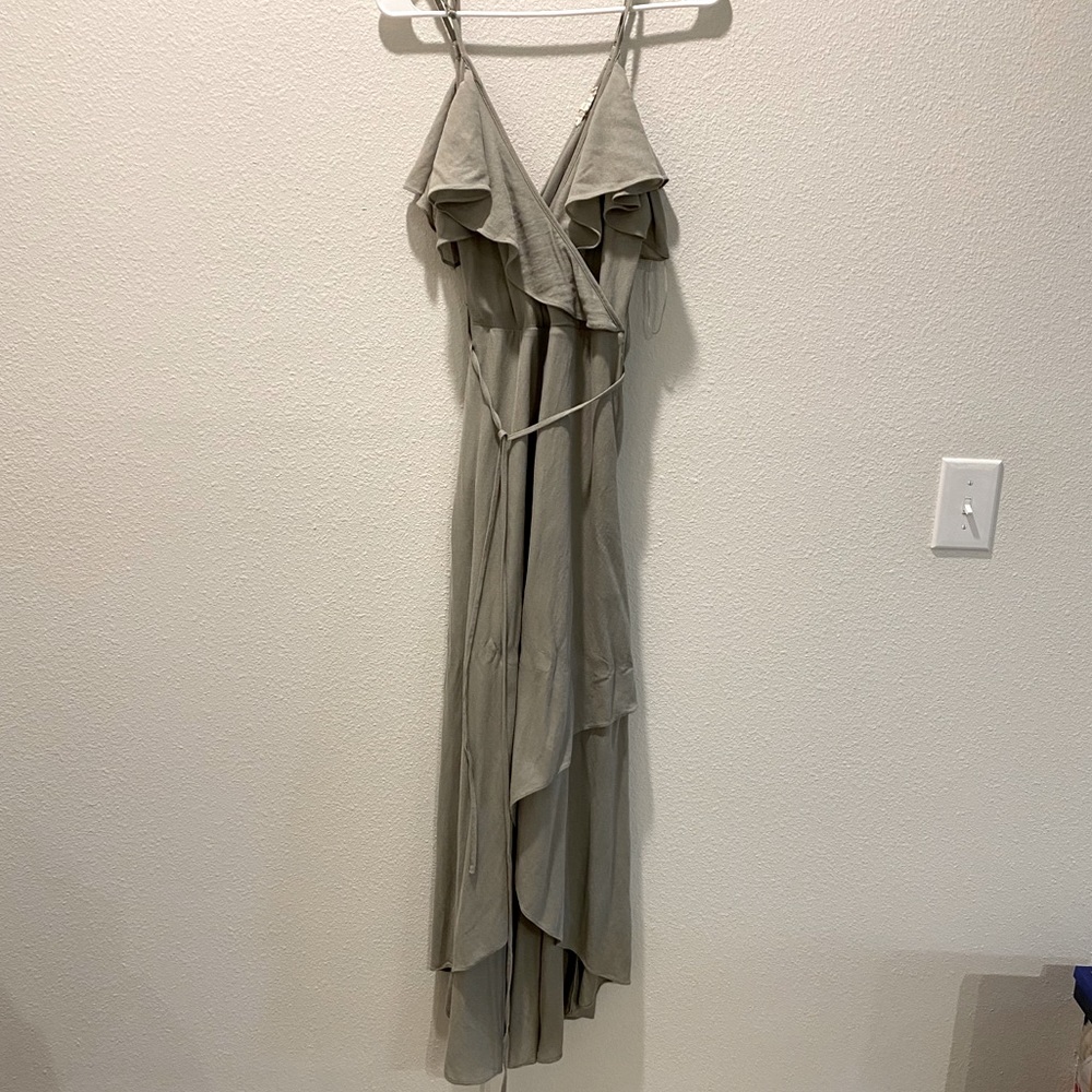 Long v neck dress